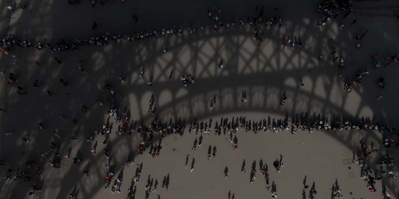 AnyLogic解决埃菲尔铁塔的人群